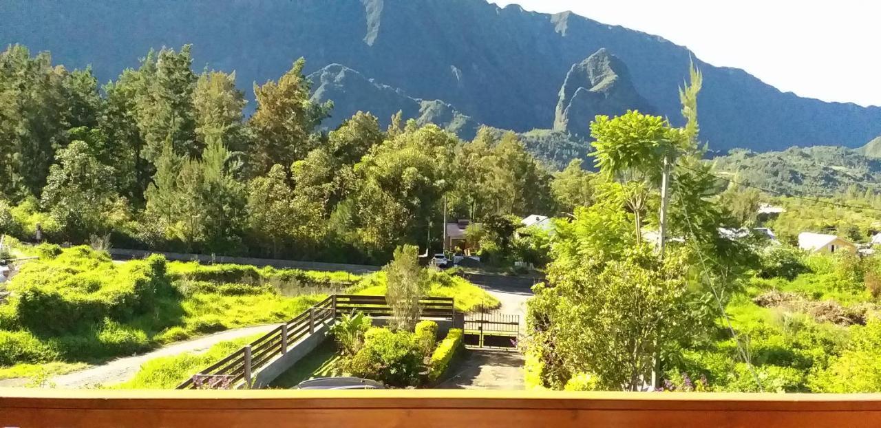 Chambre D'Hote Les Amoureux Du Cirque Cilaos Exteriér fotografie
